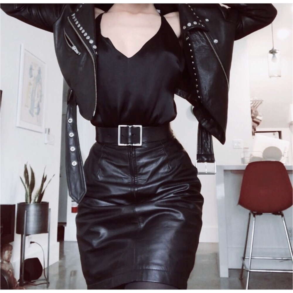Wilson’s Leather black skirt ~size XXS
